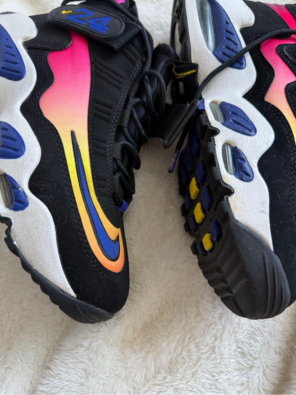 Nike Air Griffey Max 1   
9.5 - Picture 7 of 16